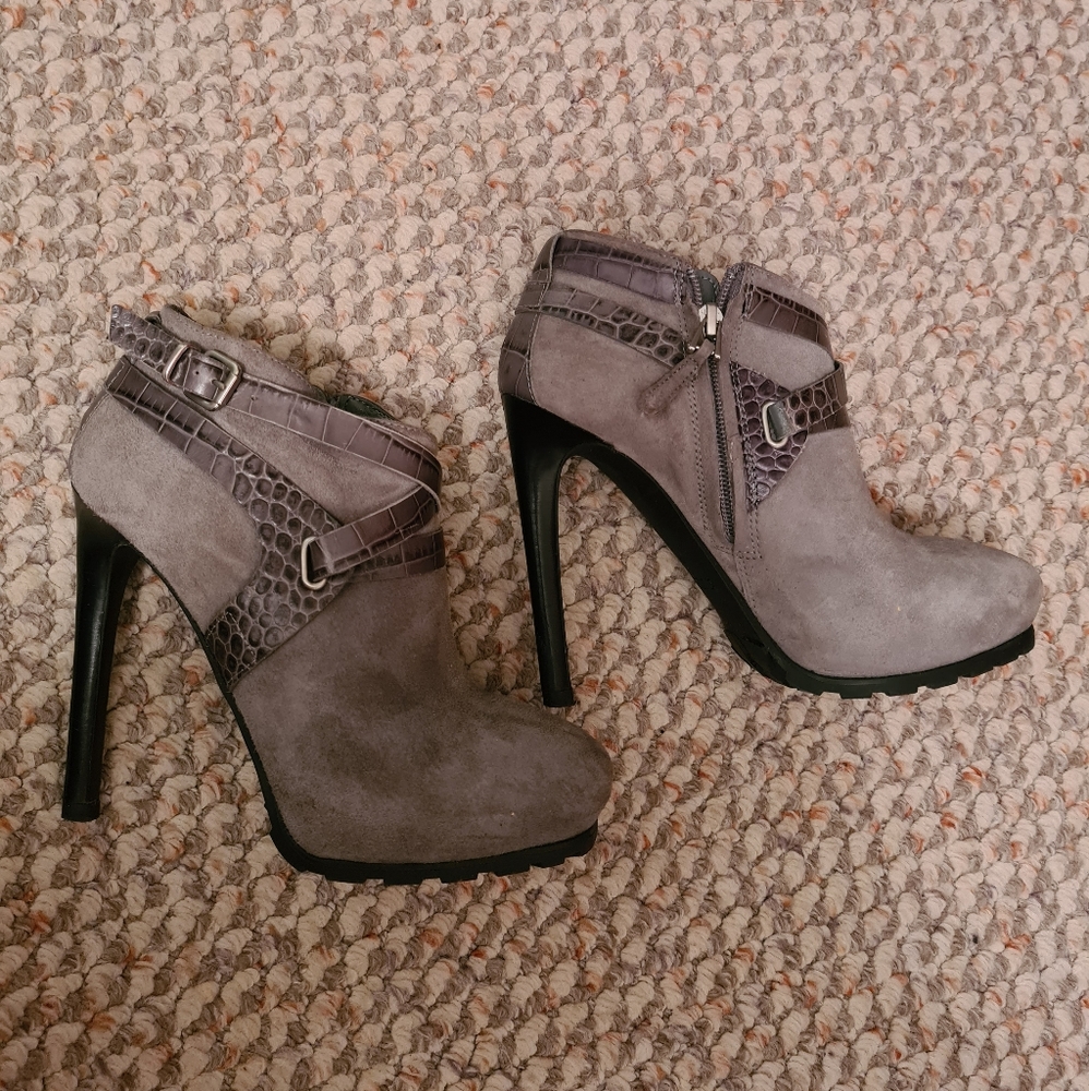 Guess booties